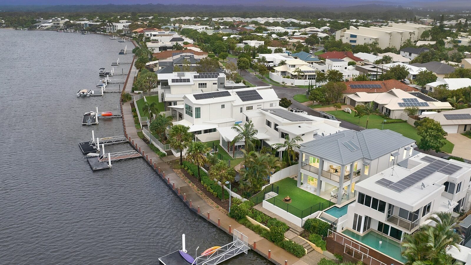 Sold - 9 Antigua Court - New Property in Kawana Island - Real Estate by Geoff Ohmsen