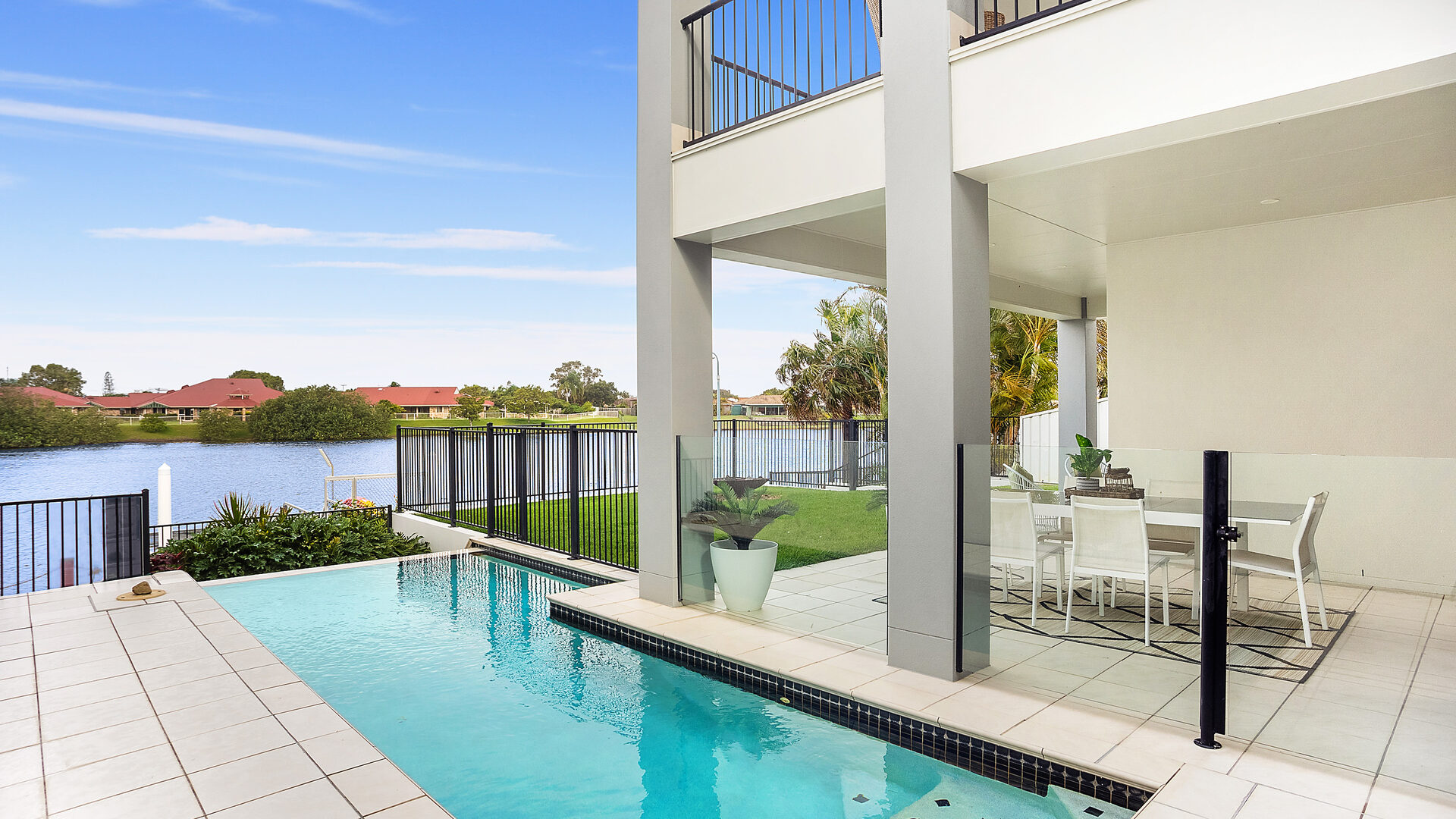 Sold - 9 Antigua Court - New Property in Kawana Island - Real Estate by Geoff Ohmsen