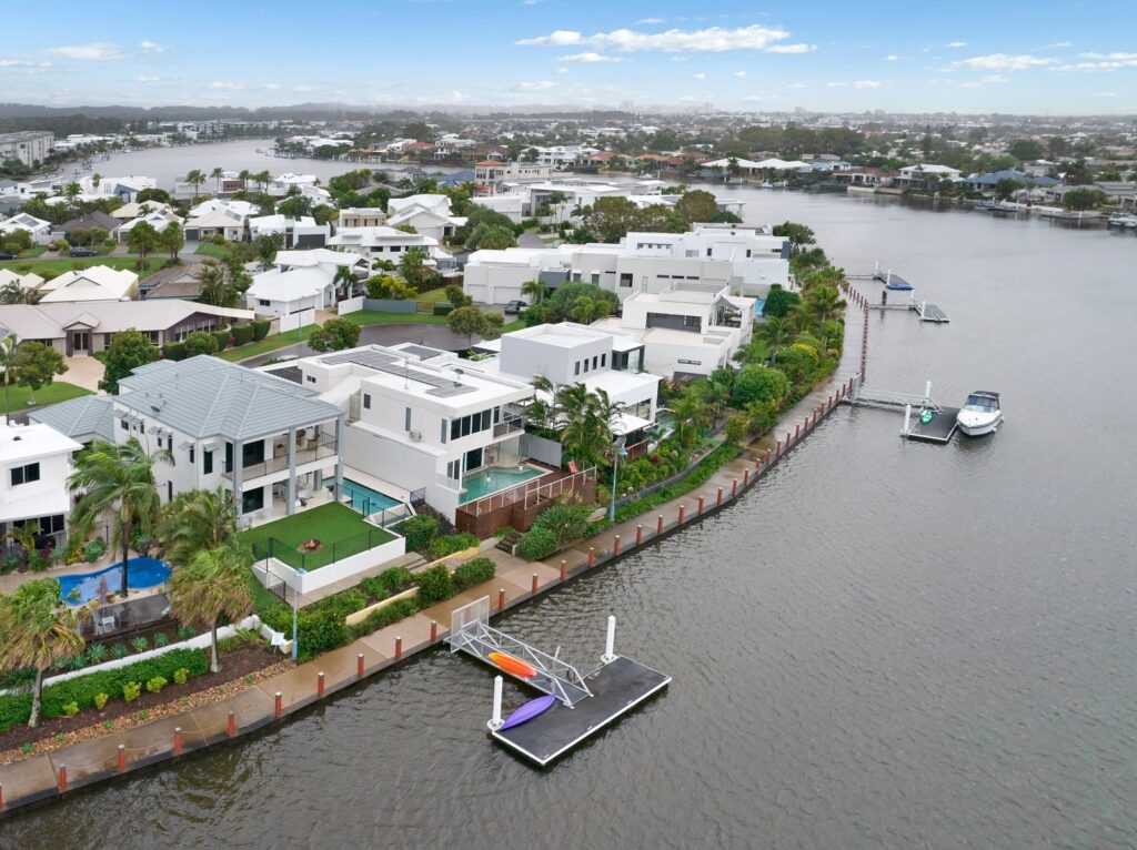 Sold - 9 Antigua Court - New Property in Kawana Island - Real Estate by Geoff Ohmsen