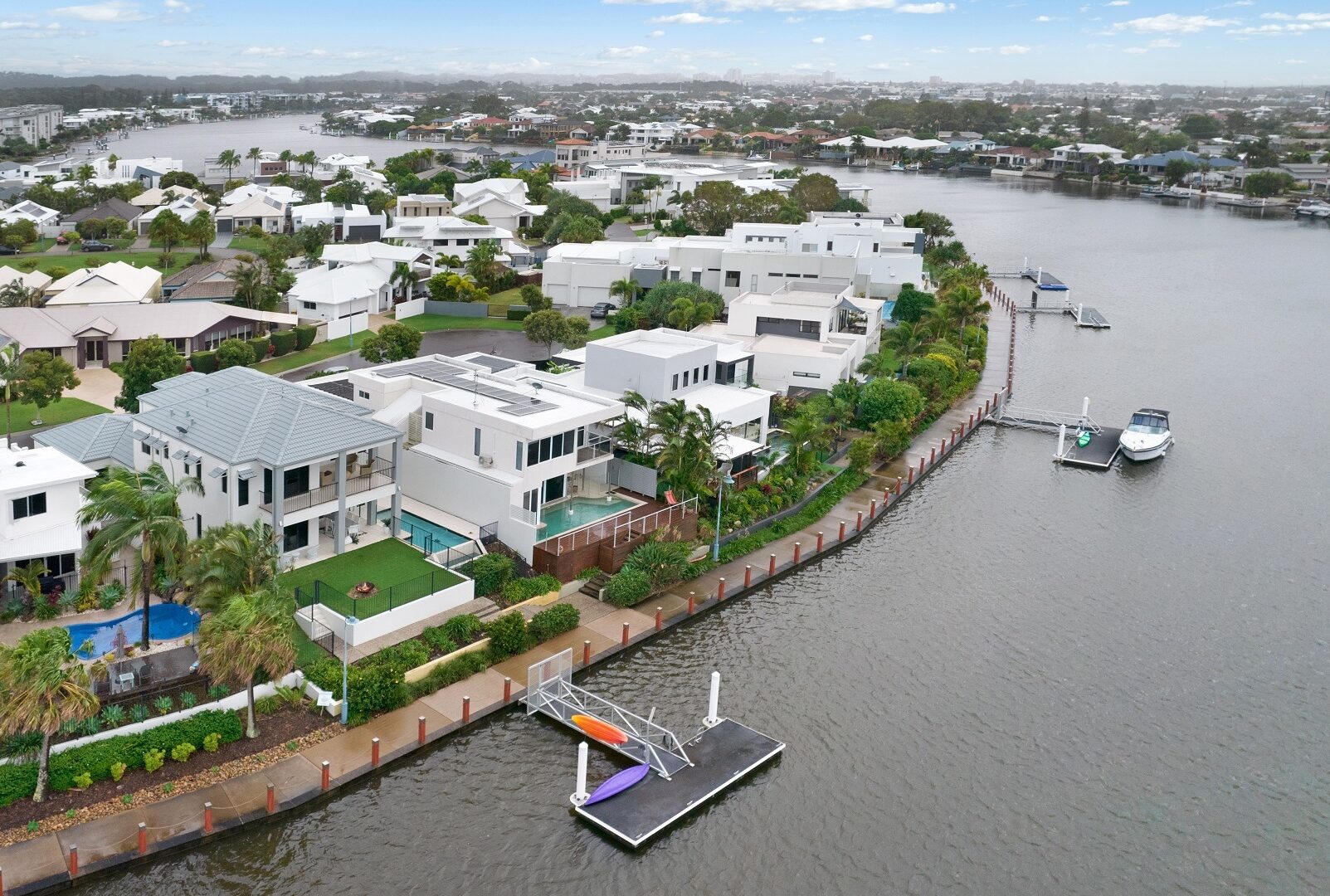 Sold - 9 Antigua Court - New Property in Kawana Island - Real Estate by Geoff Ohmsen