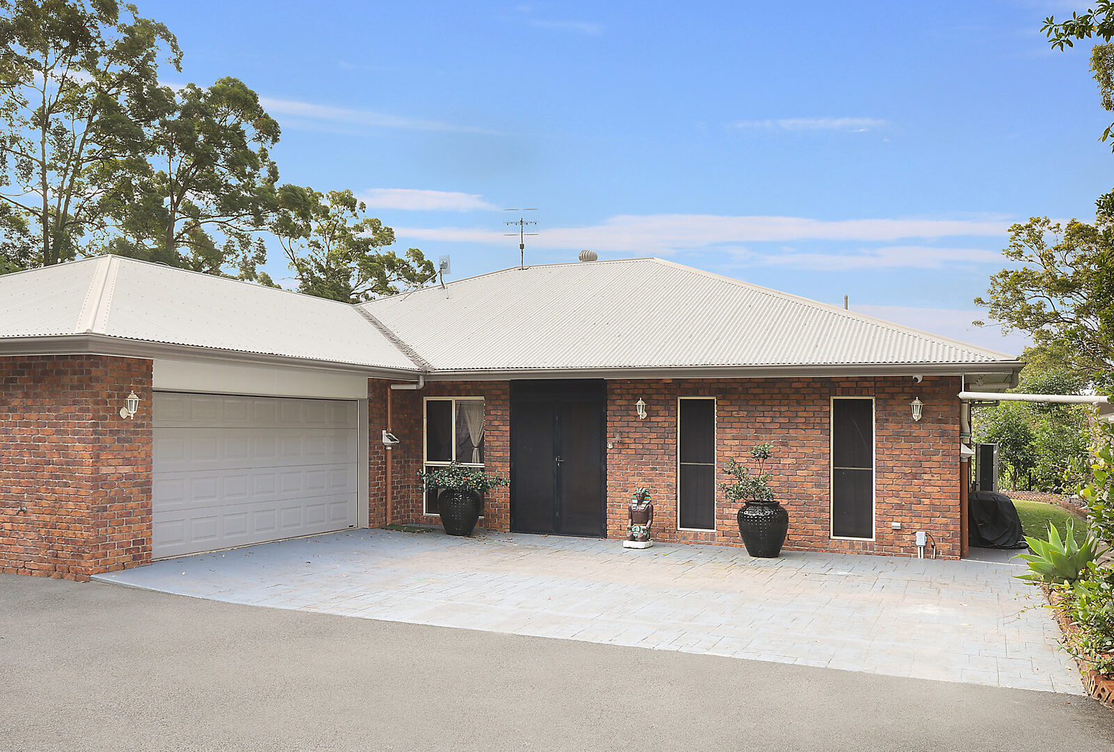 Sold - 287 Upper Rosemount Road - New Property in Rosemount - Real Estate by Todd McKee