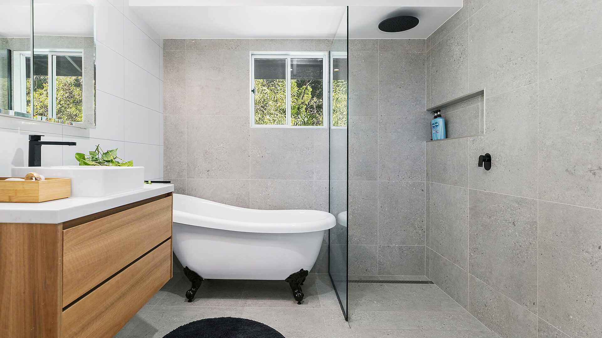 Sold - 15 Crystal Pacific Court - New Property in Mount Coolum - Real Estate by Carlie Penn