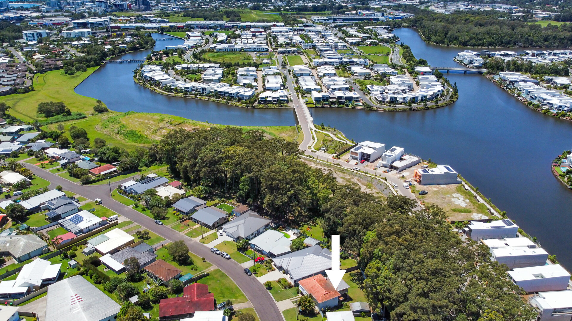 Sold - 33 Kowree Crescent - New Property in Maroochydore - Real Estate by Glennis Schindler