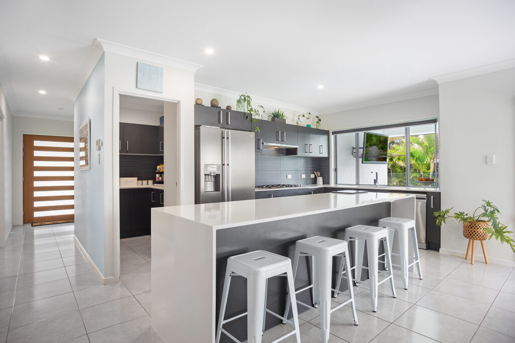 Sold - 1 Hope Court - New Property in Meridan Plains - Real Estate by Carlie Penn