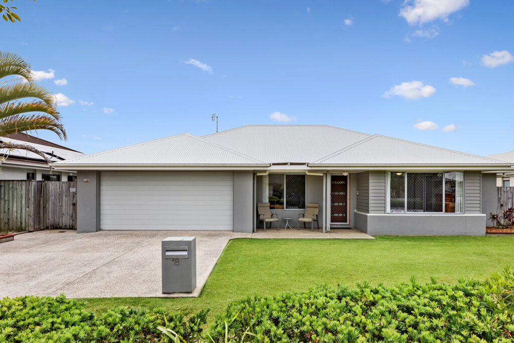18 Forest Pines Boulevard, Forest Glen QLD 4556 - McGrath Sunshine Coast