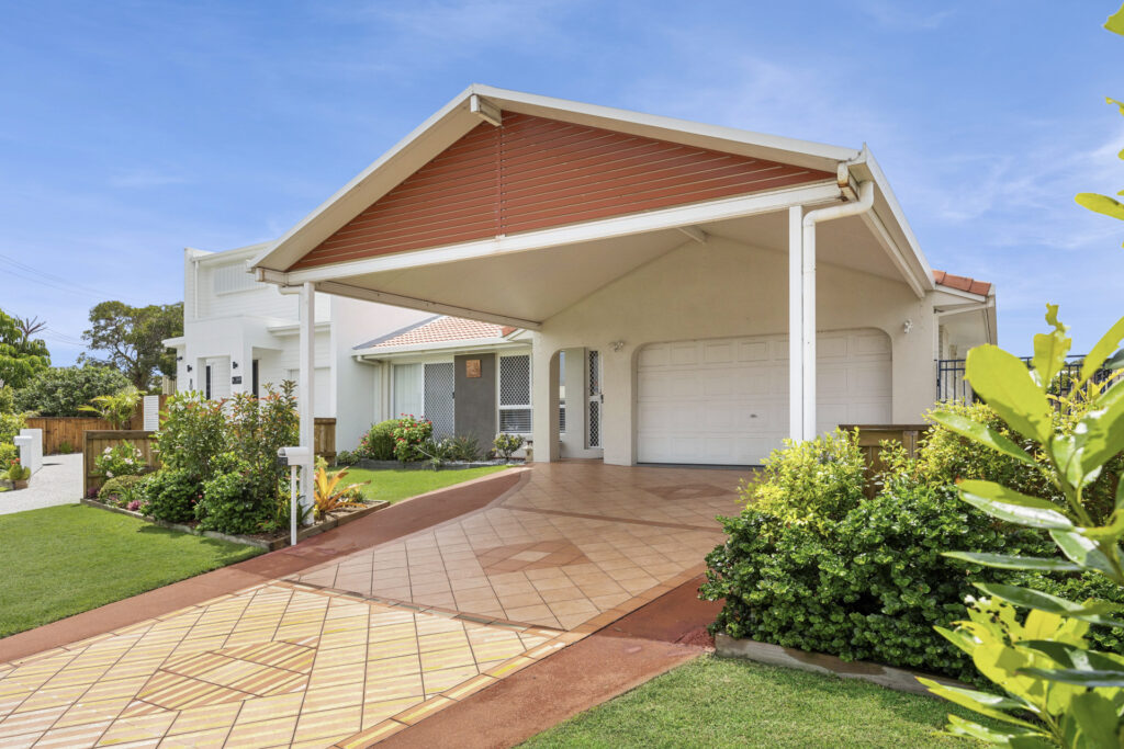 Sold - 1/41 Coonang Crescent - New Property in Warana - Real Estate by Matt Chivers