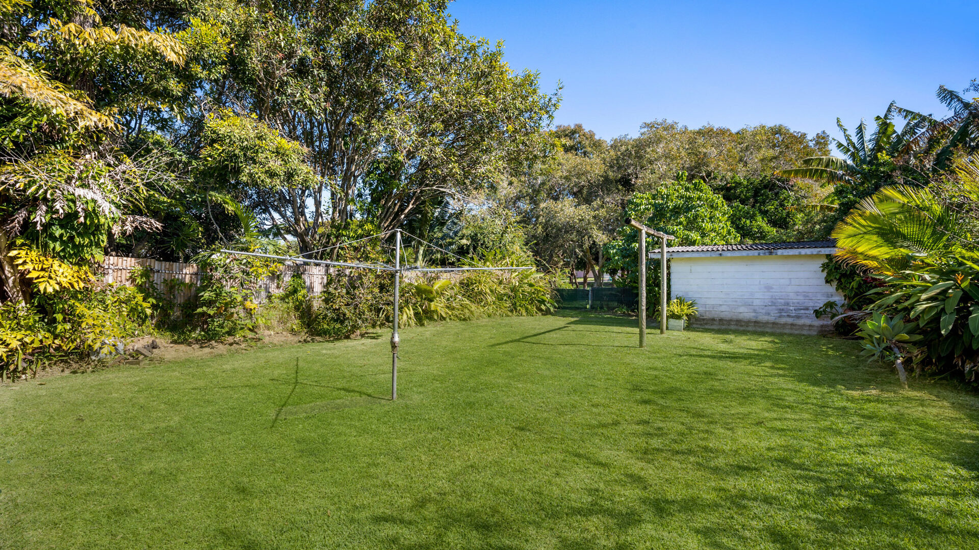 Sold - 30 Buccleugh Street - New Property in Moffat Beach - Real Estate by Vicki Stewart