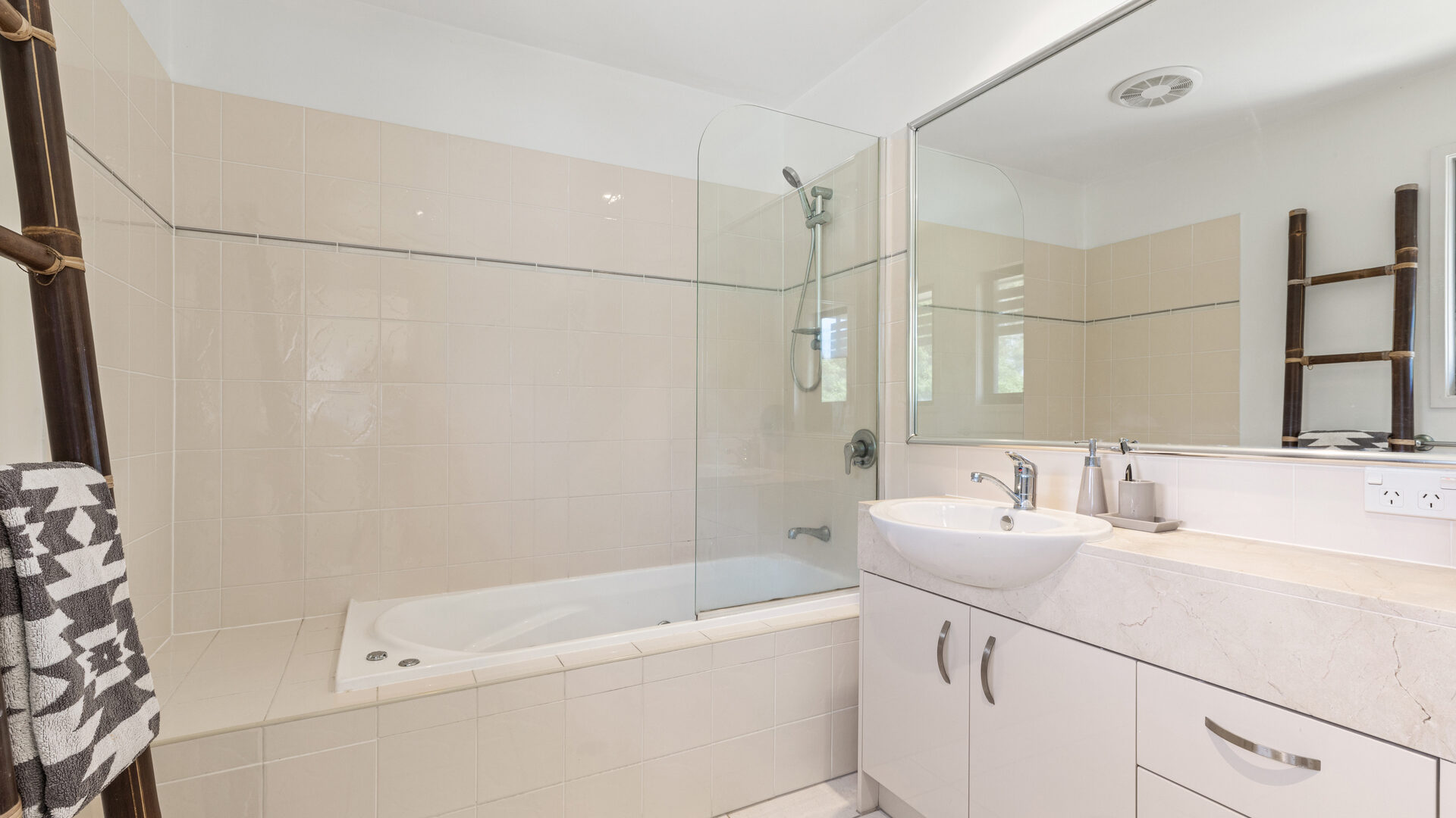 Sold - 2/2 Hans Boysen Drive - New Property in Mudjimba - Real Estate by Carlie Penn