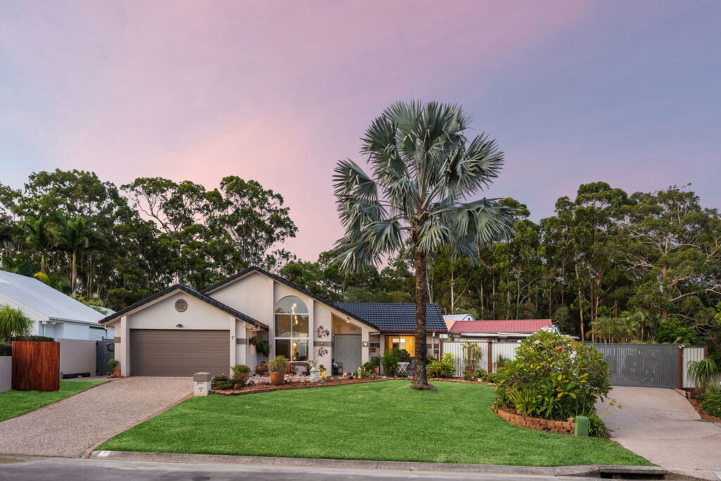 Sold - 7 Satinwood Place - New Property in Mountain Creek - Real Estate by Jennifer Struyf