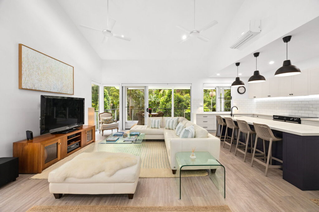 Sold - 28 Nunkeri Court - New Property in Forest Glen - Real Estate by Chris Pace