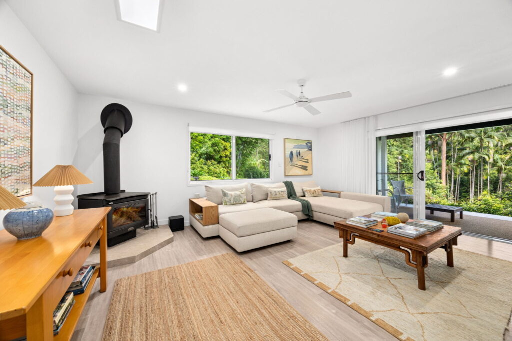 Sold - 28 Nunkeri Court - New Property in Forest Glen - Real Estate by Chris Pace