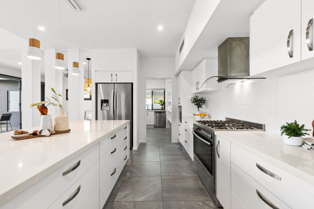 Sold - 8 Mainsail Place - New Property in Twin Waters - Real Estate by Daniele Gabrielli