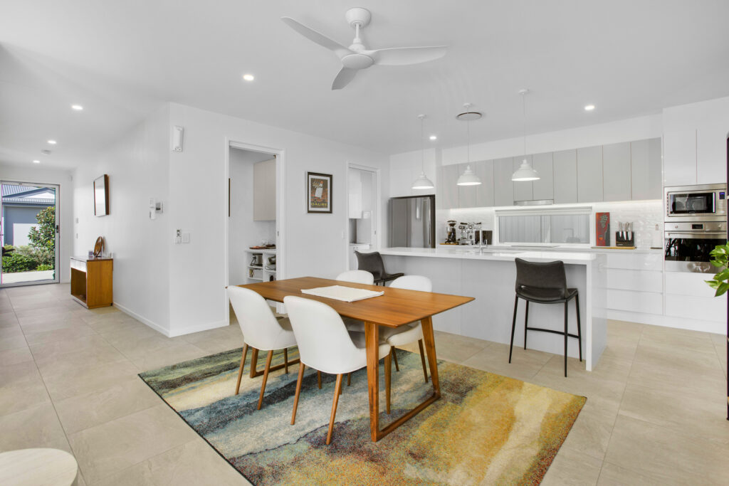226/6 Charlston Place, Kuluin