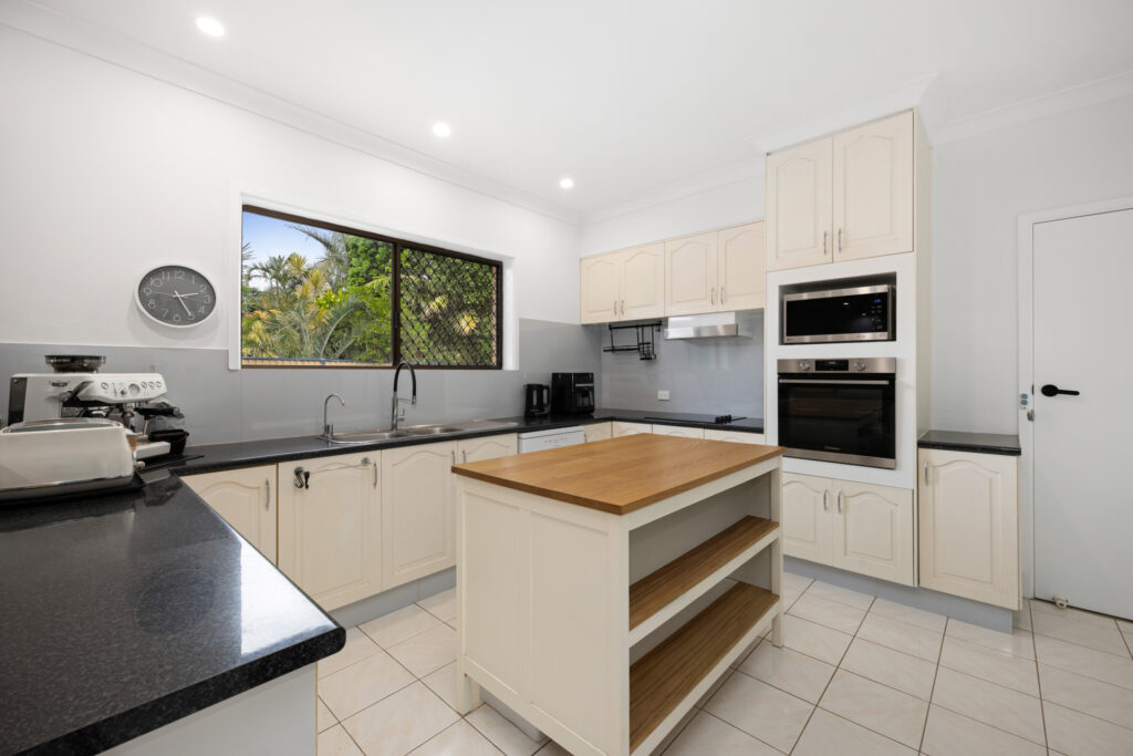 Sold - 37 Emperor Avenue - New Property in Maroochydore - Real Estate by Kingsley Gannon