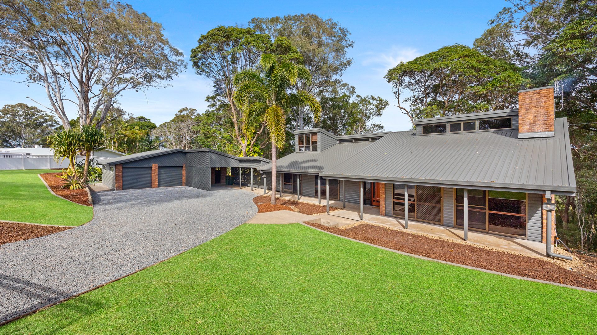 10-24 Thrushs Road, Dulong