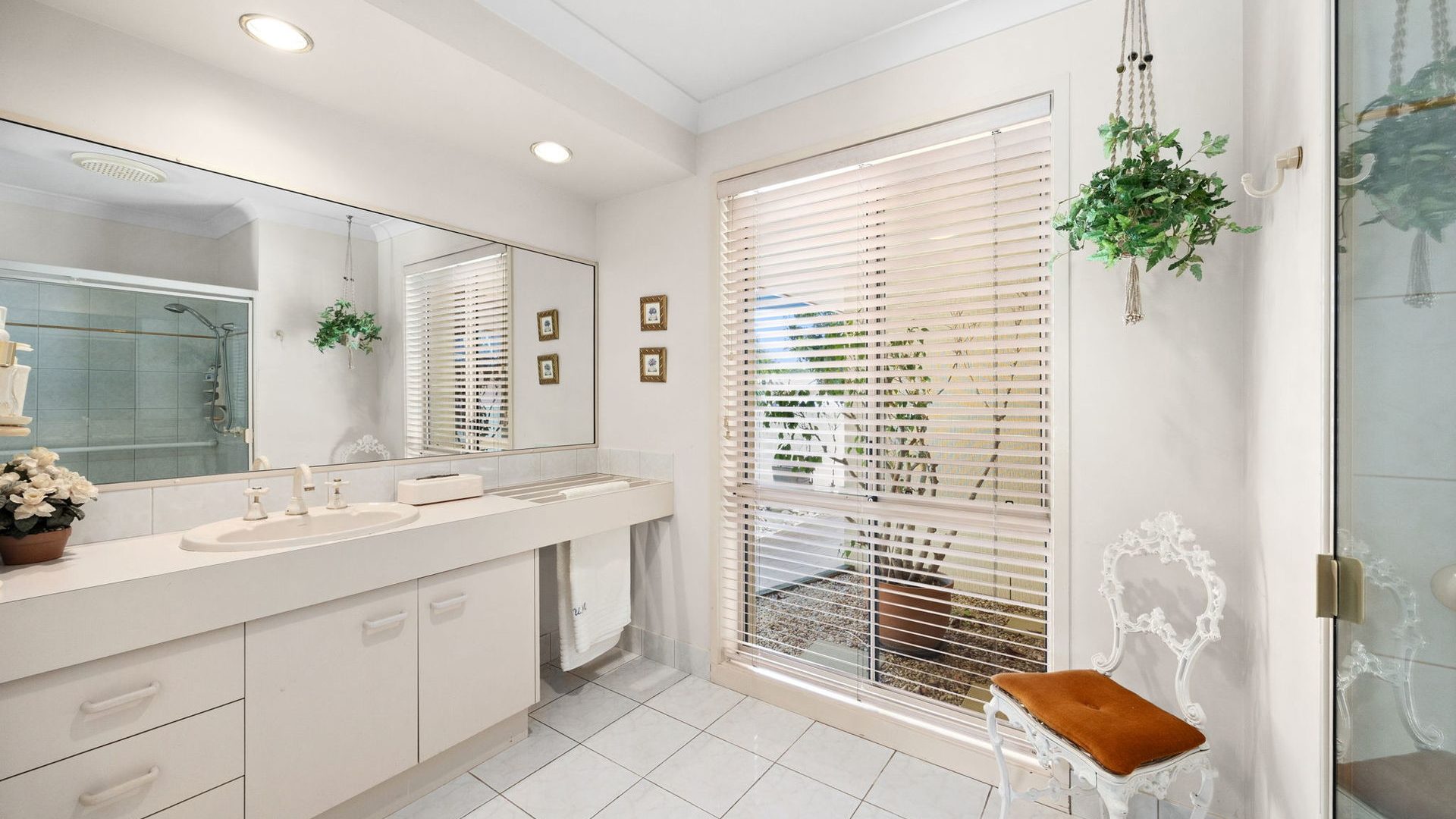 For Sale - 3 Coomoo Crescent - New Property in Mountain Creek - Real Estate by Peter Hill