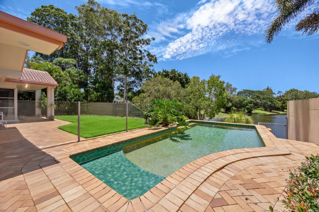 For Sale - 3 Coomoo Crescent - New Property in Mountain Creek - Real Estate by Peter Hill