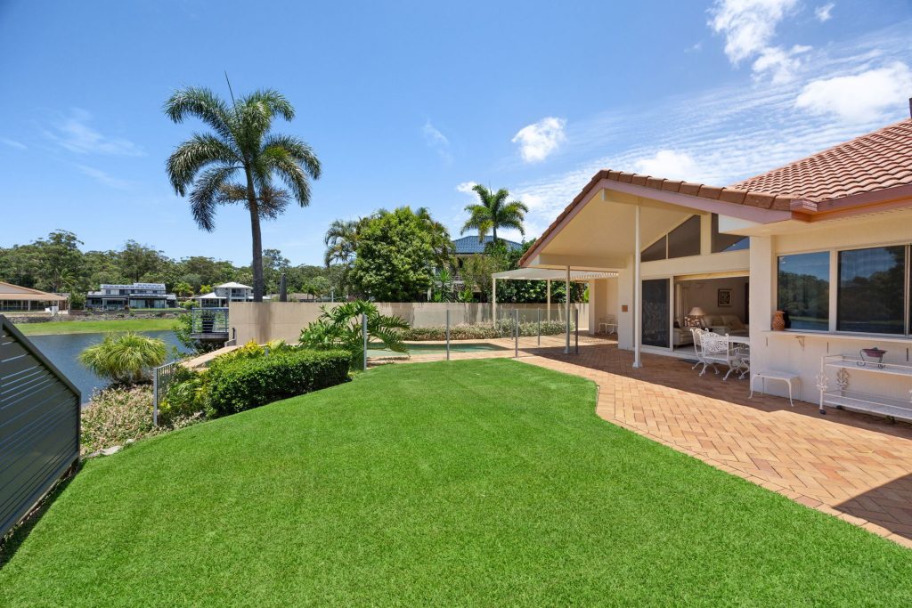 For Sale - 3 Coomoo Crescent - New Property in Mountain Creek - Real Estate by Peter Hill