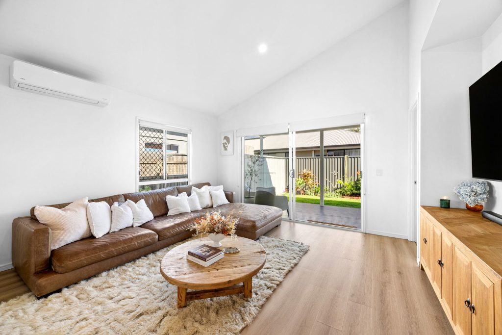 Sold - 24 Bonaire Court - New Property in Parrearra - Real Estate by David Swarbrick