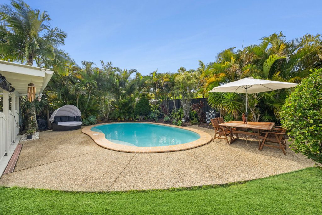 For Sale - 3 Snowdrop Avenue - New Property in Currimundi - Real Estate by Vicki Stewart