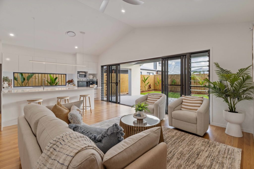 Sold - 19 Dulcet Way - New Property in Palmview - Real Estate by Geoff Ohmsen