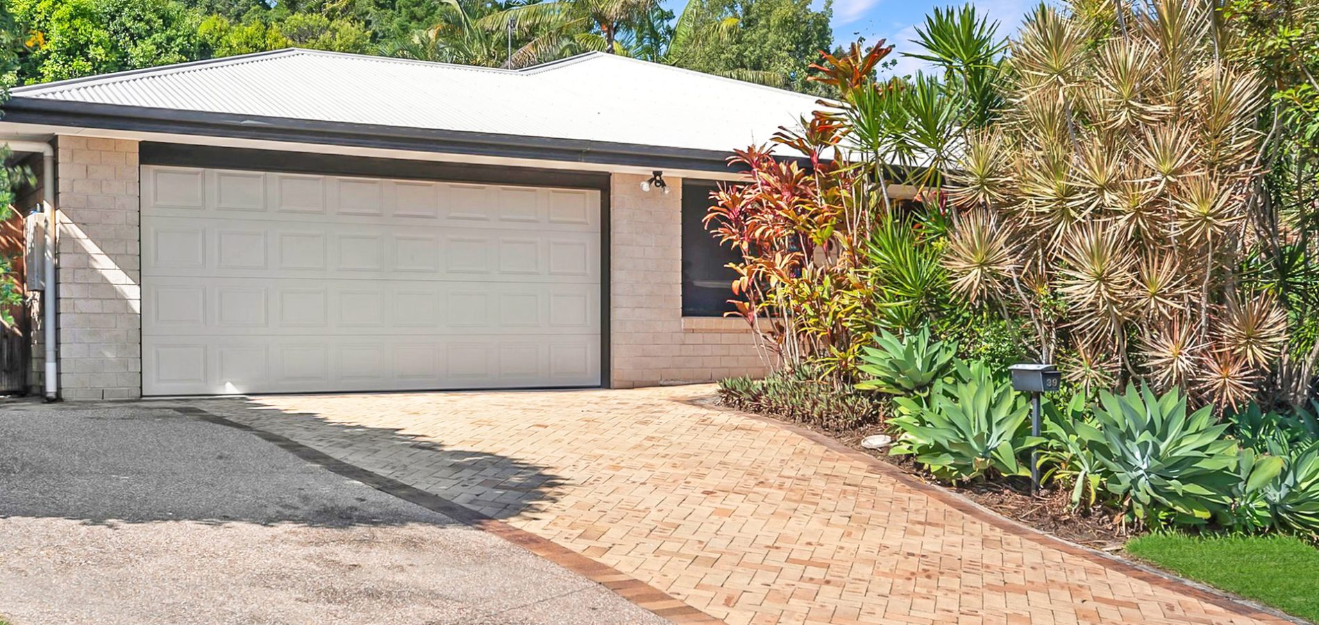 For Sale - 39 Avalon Street - New Property in Coolum Beach - Real Estate by Daniel Powers