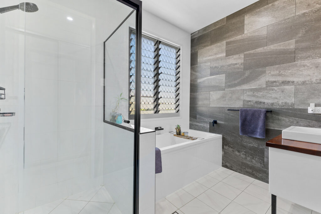 For Sale - 25 Sanderling Drive - New Property in Boonooroo - Real Estate by Brent Dickson