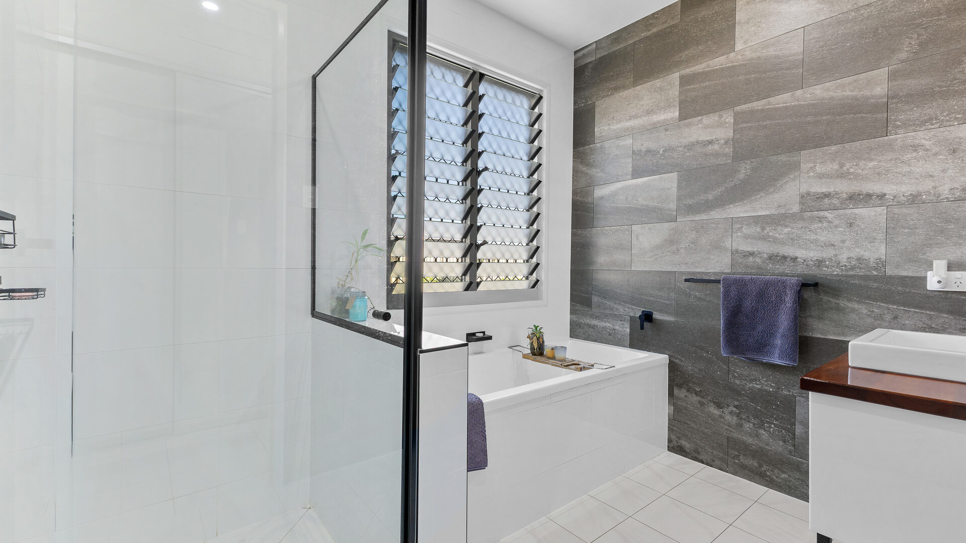 For Sale - 25 Sanderling Drive - New Property in Boonooroo - Real Estate by Brent Dickson