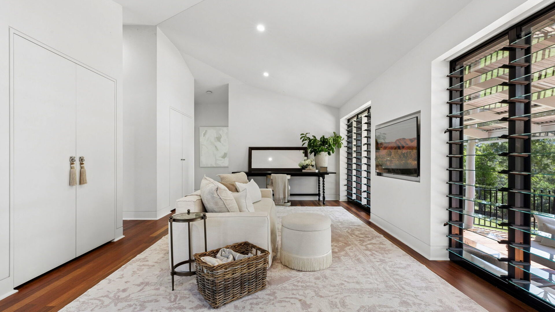 For Sale - 1 Forest Oak Court - New Property in Tanawha - Real Estate by Brad Woodhams