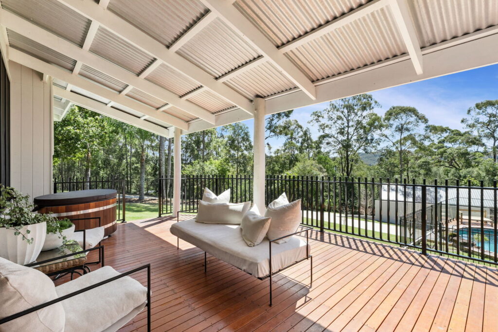 For Sale - 1 Forest Oak Court - New Property in Tanawha - Real Estate by Brad Woodhams