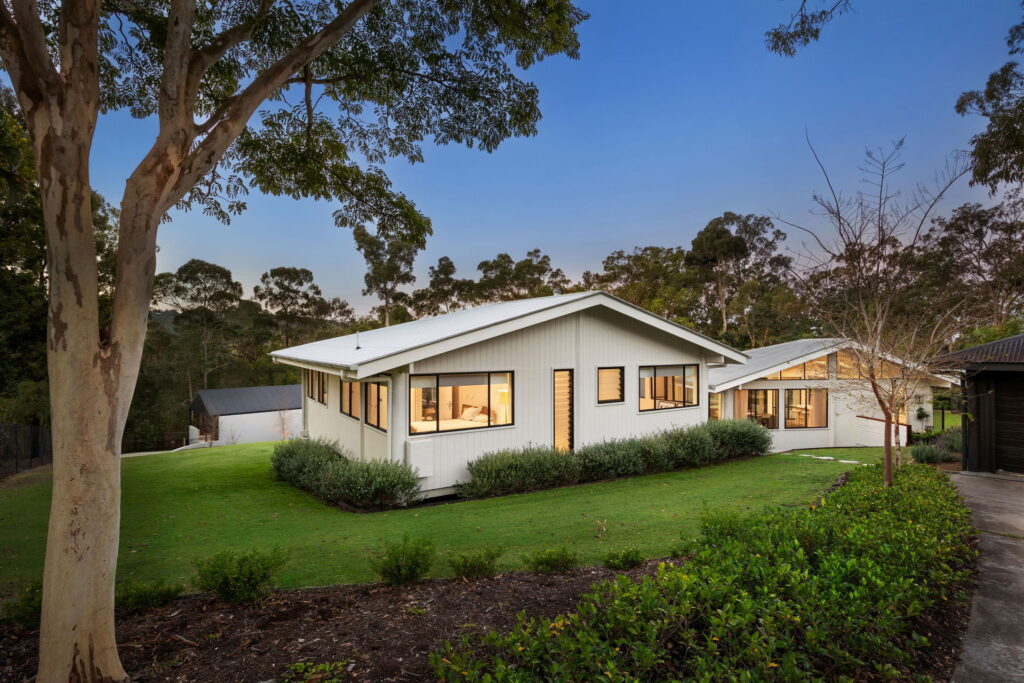 For Sale - 1 Forest Oak Court - New Property in Tanawha - Real Estate by Brad Woodhams