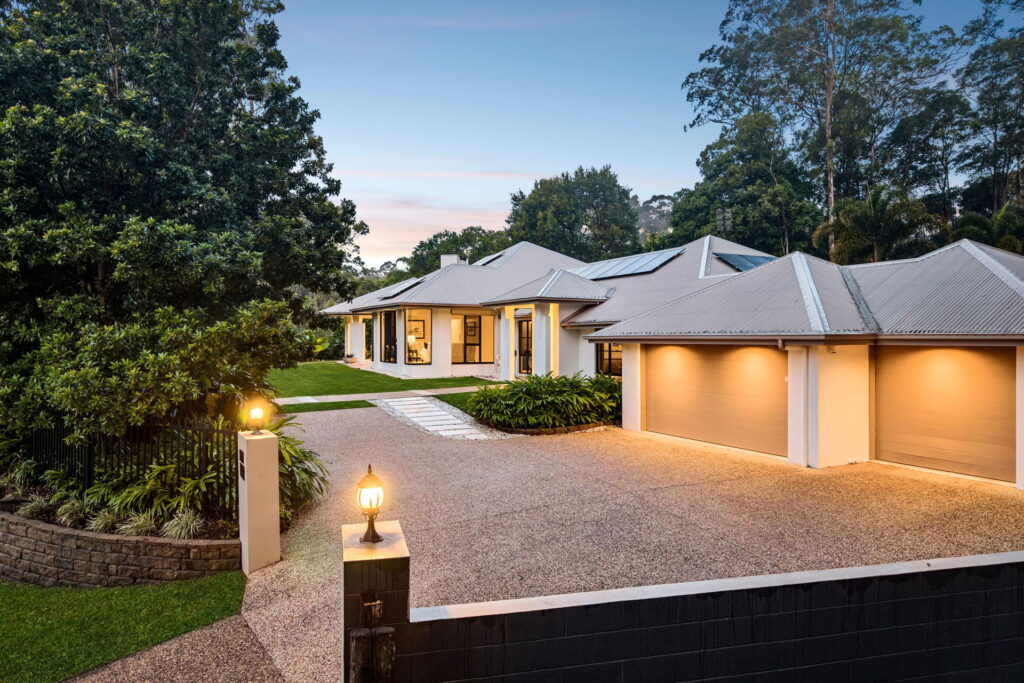 For Sale - 2 Firetail Court - New Property in Tanawha - Real Estate by Chris Pace