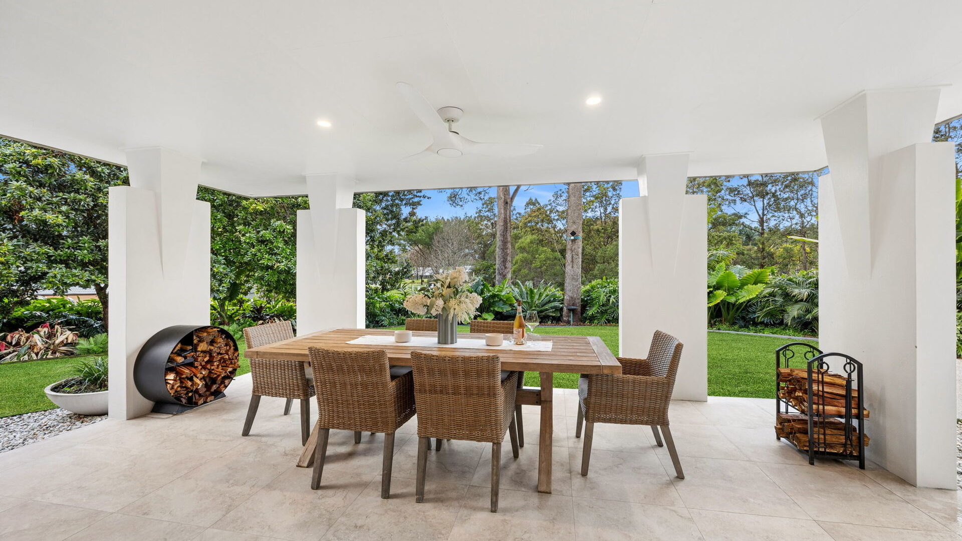 For Sale - 2 Firetail Court - New Property in Tanawha - Real Estate by Chris Pace