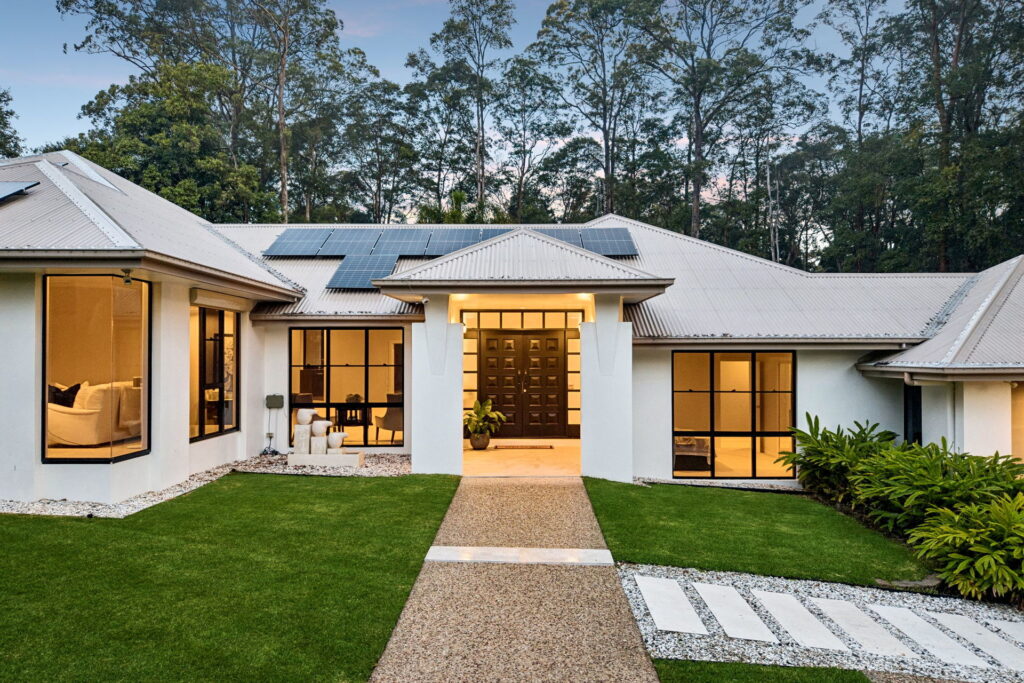 For Sale - 2 Firetail Court - New Property in Tanawha - Real Estate by Chris Pace