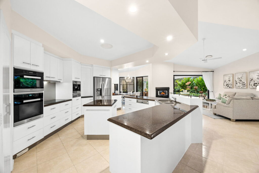For Sale - 2 Firetail Court - New Property in Tanawha - Real Estate by Chris Pace