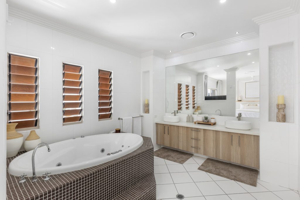 For Sale - 3 Starfish Way - New Property in Twin Waters - Real Estate by Daniele Gabrielli