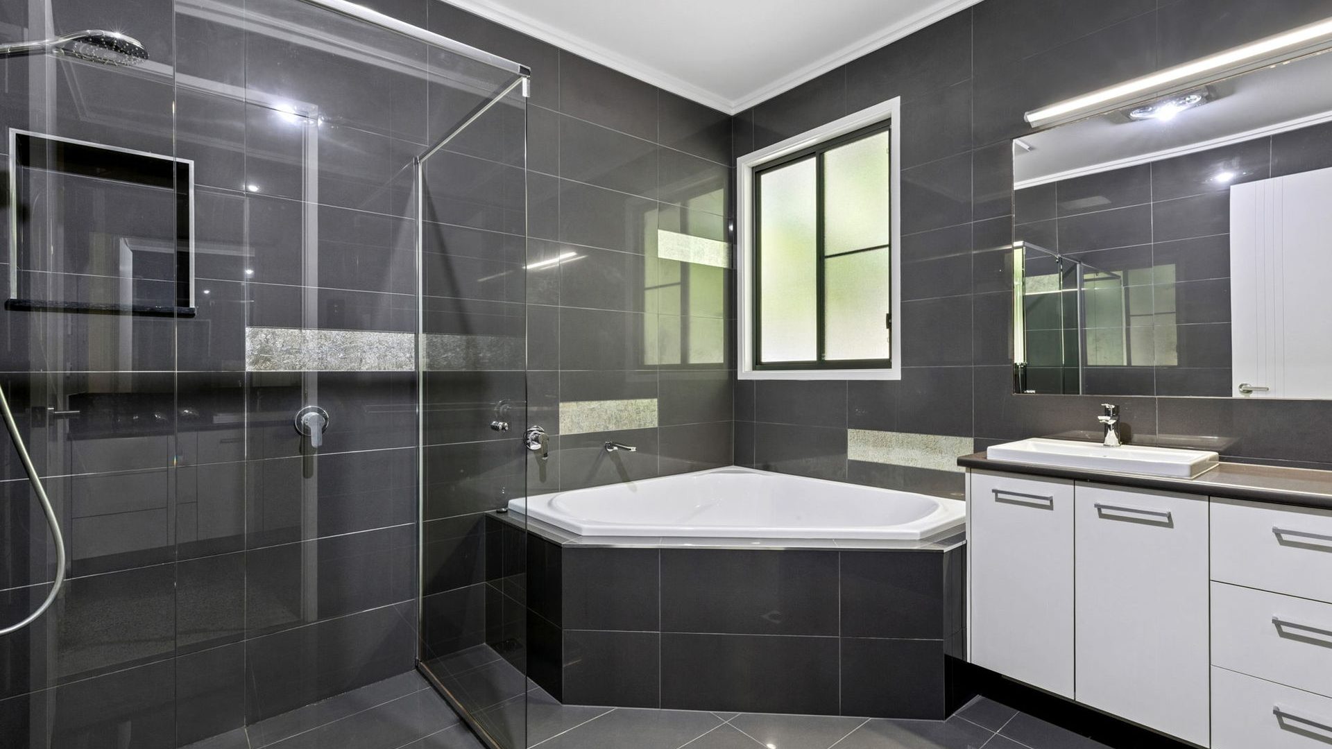 For Sale - 54 Monarch Place - New Property in Mons - Real Estate by Shaun Hammill