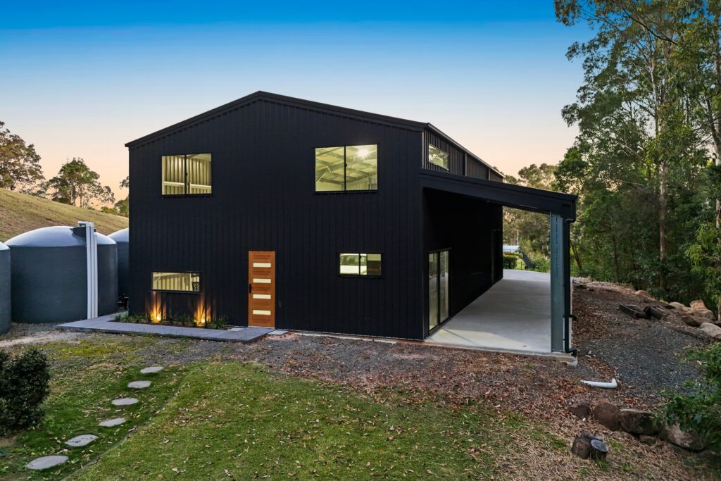 For Sale - 33 Chambers Court - New Property in Glenview - Real Estate by Shaun Hammill