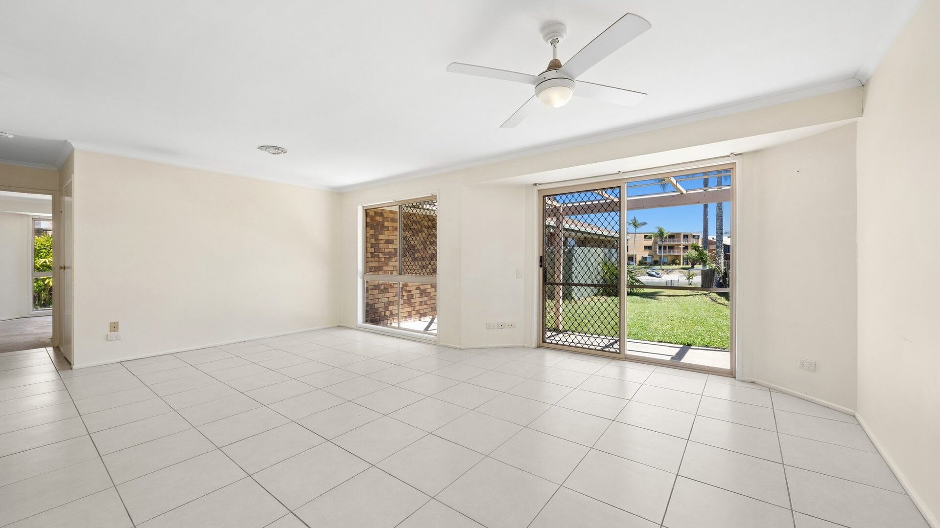 Auction - 1/9 Goonawarra Drive - New Property in Mooloolaba - Real Estate by Vicki Stewart