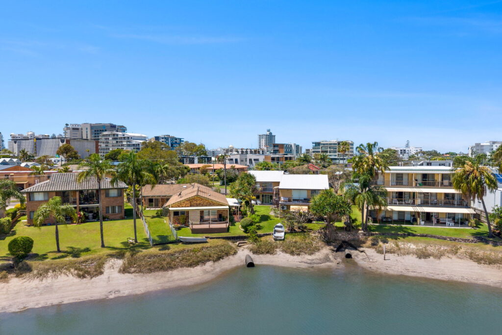 Auction - 1/9 Goonawarra Drive - New Property in Mooloolaba - Real Estate by Vicki Stewart
