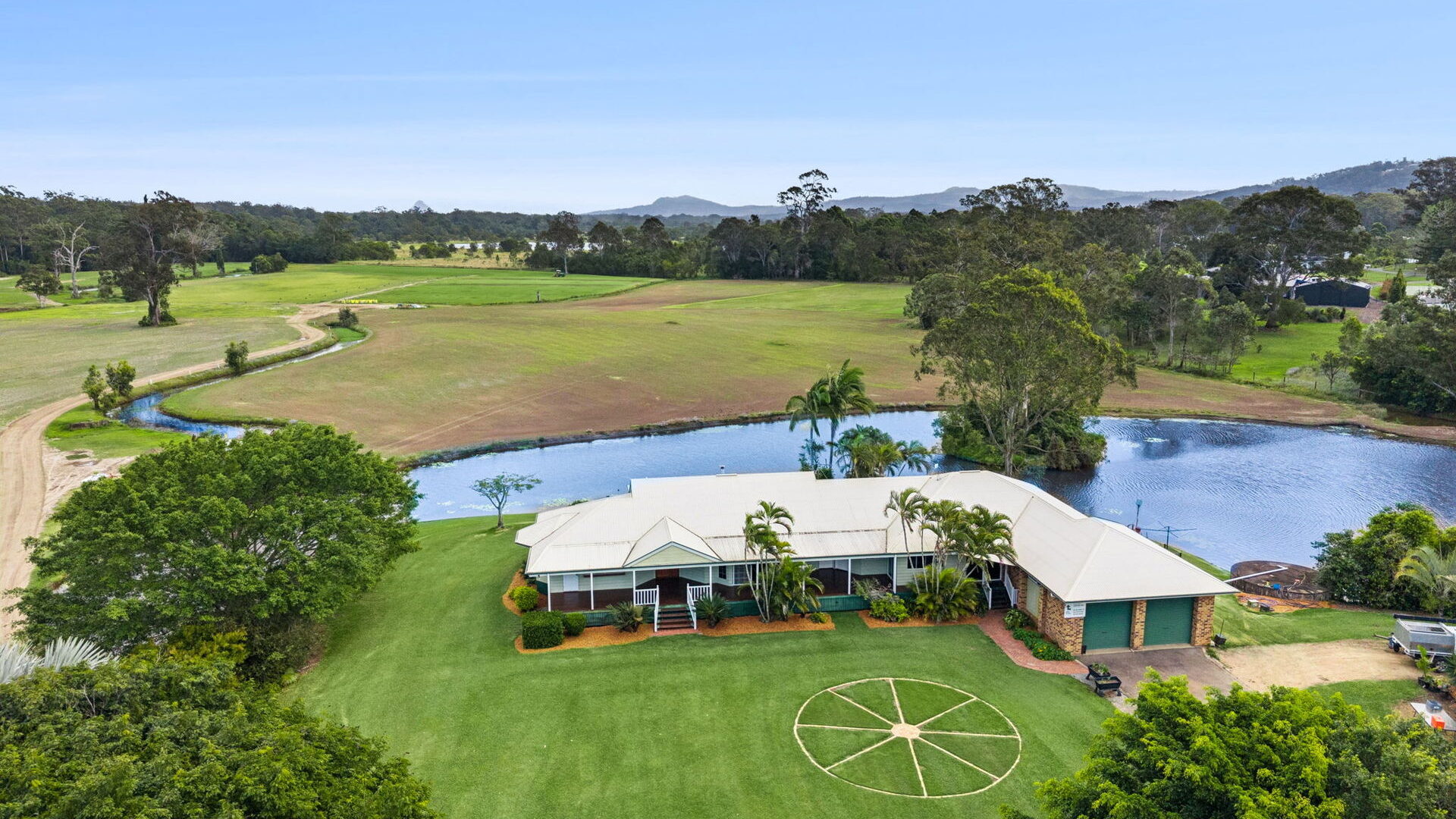 For Sale - 21 Ballantyne Court - New Property in Glenview - Real Estate by Shaun Hammill