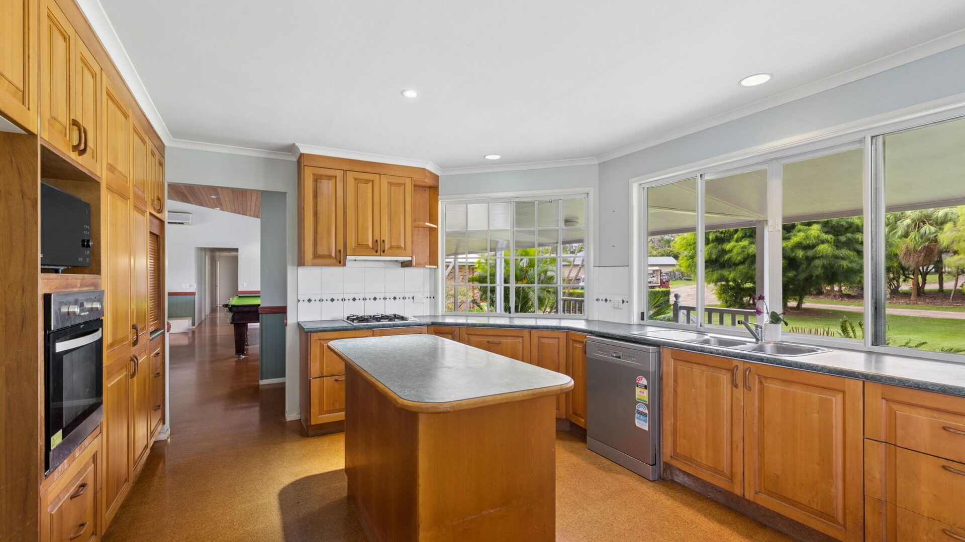 For Sale - 21 Ballantyne Court - New Property in Glenview - Real Estate by Shaun Hammill