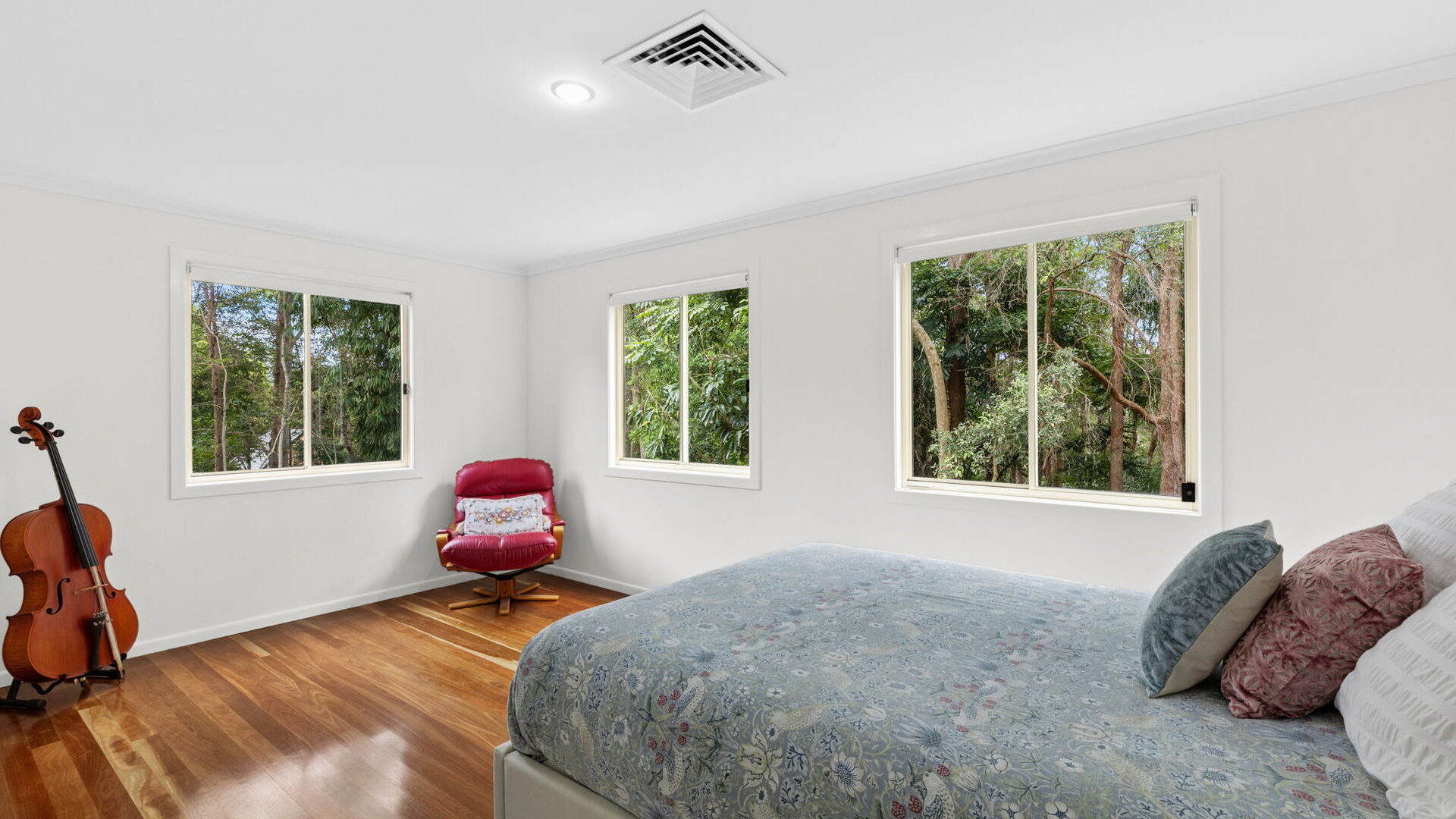 For Sale - 11 Holland Way - New Property in Mons - Real Estate by Vicki Stewart