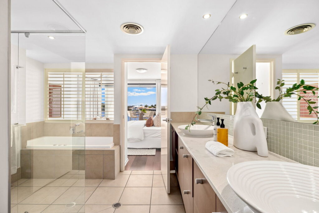 For Sale - 29/7 Grand Parade - New Property in Parrearra - Real Estate by Vicki Stewart