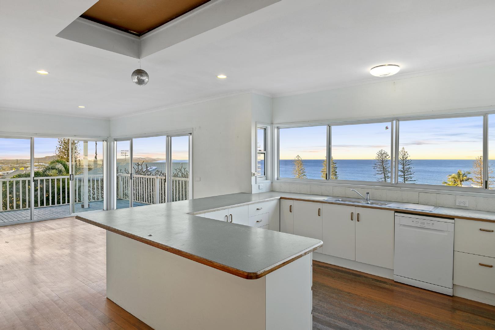 19 Pacific Terrace