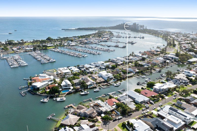 33 Kooringal Crescent