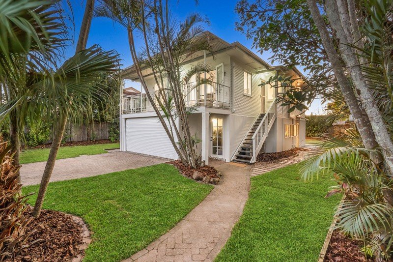 13 Third Avenue