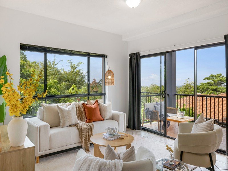 4/3 Orient Court