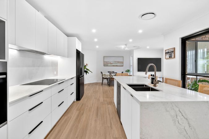 2 Woodlands Crescent Crescent
