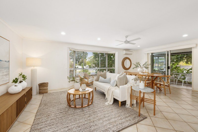 1/1 Ferguson Avenue